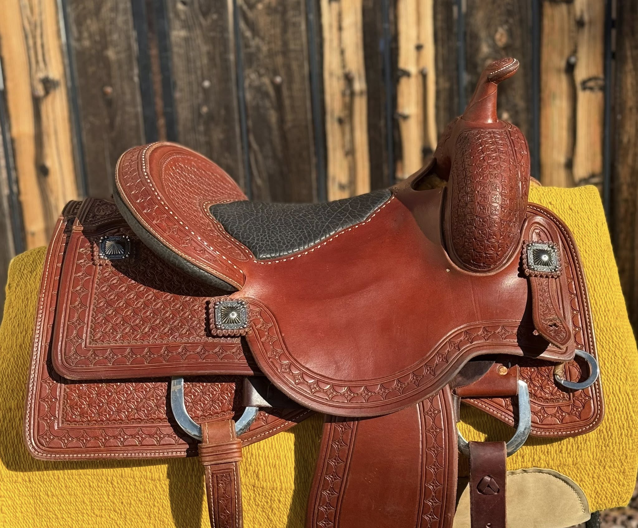 lady cowhorse bobs custom 15 5 b seat top